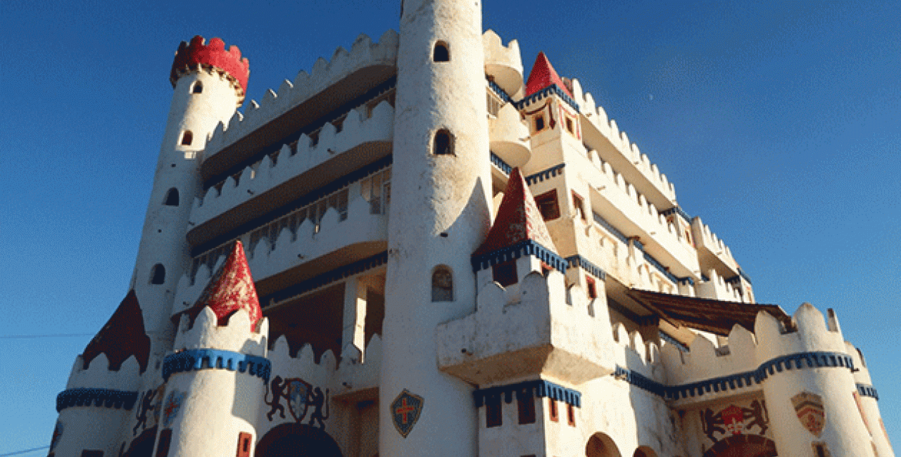 To ξεχασμένο Κάστρο των Παραμυθιών στη Μεσσηνία που θυμίζει Disneyland