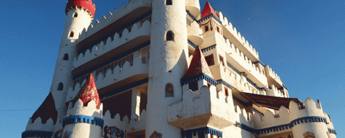 To ξεχασμένο Κάστρο των Παραμυθιών στη Μεσσηνία που θυμίζει Disneyland